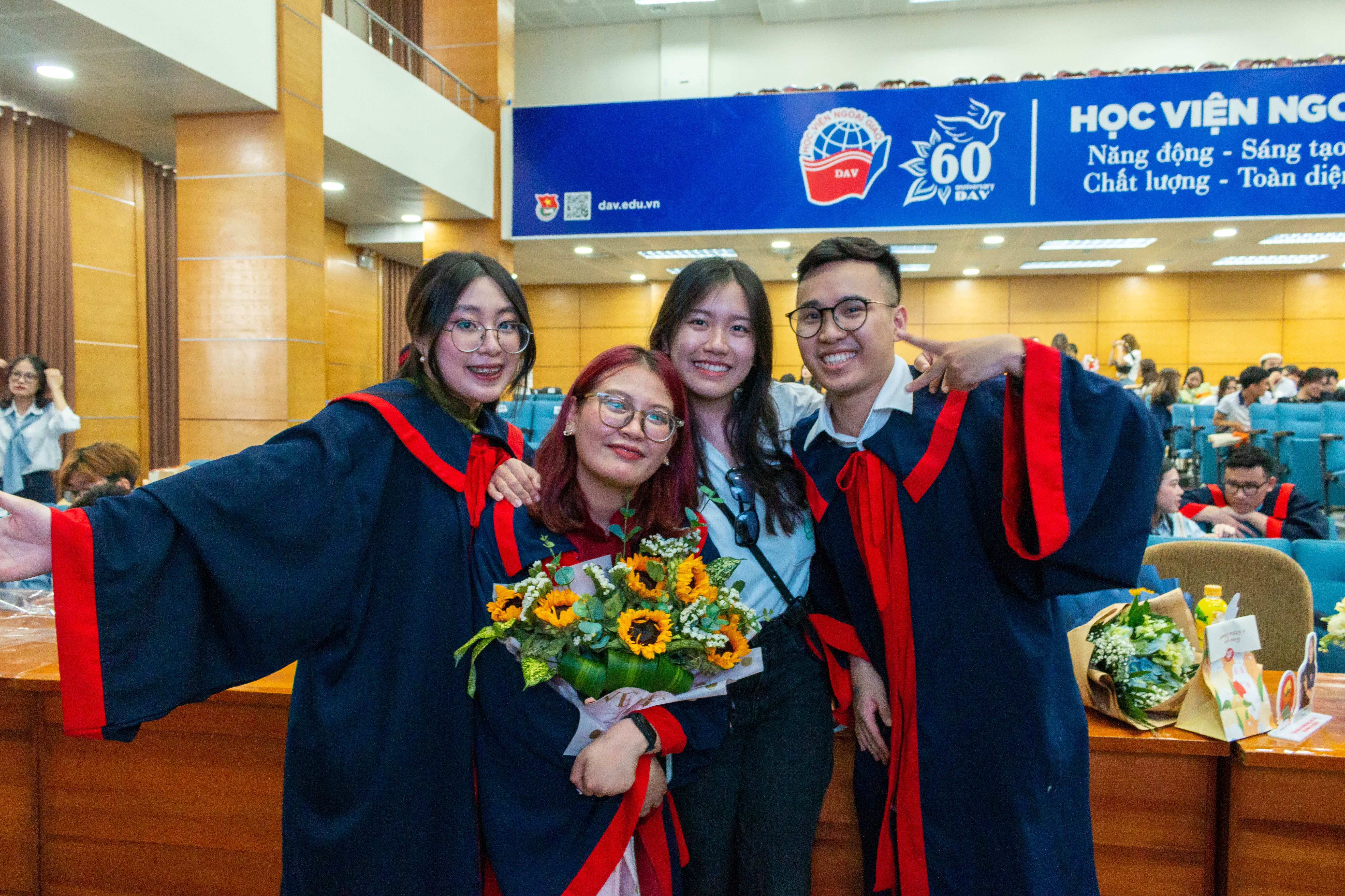 Học viện Ngoại giao, ĐH Quốc gia Hà Nội: Điểm chuẩn khối C cao ngất ngưởng- Ảnh 1. Học viện Ngoại giao, ĐH Quốc gia Hà Nội: Điểm chuẩn khối C cao ngất ngưởng- Ảnh 1.