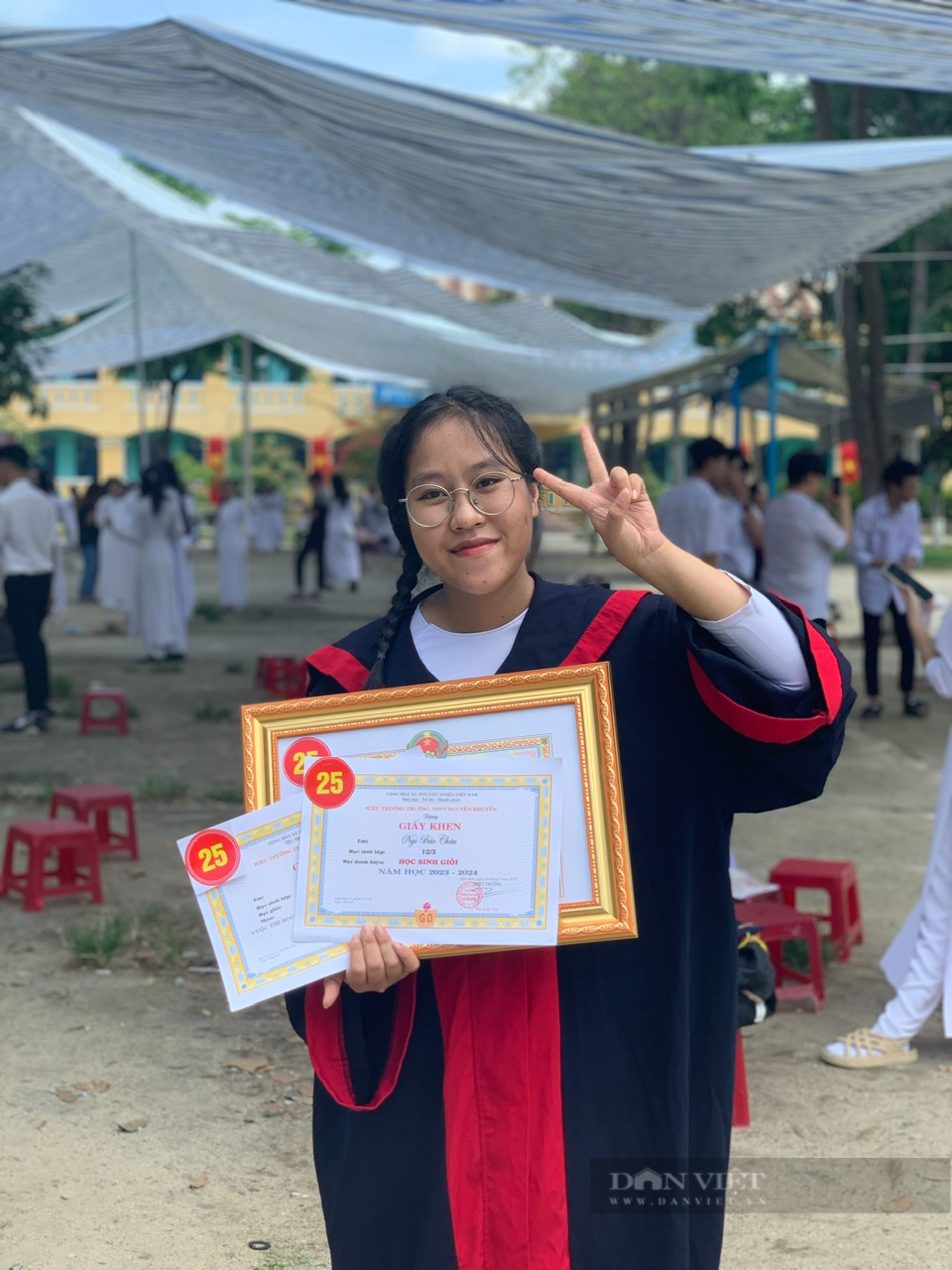 Điều đặc biệt của thủ khoa thi tốt nghiệp THPT 2024 ở Quảng Nam- Ảnh 1. Điều đặc biệt của thủ khoa thi tốt nghiệp THPT 2024 ở Quảng Nam- Ảnh 1.