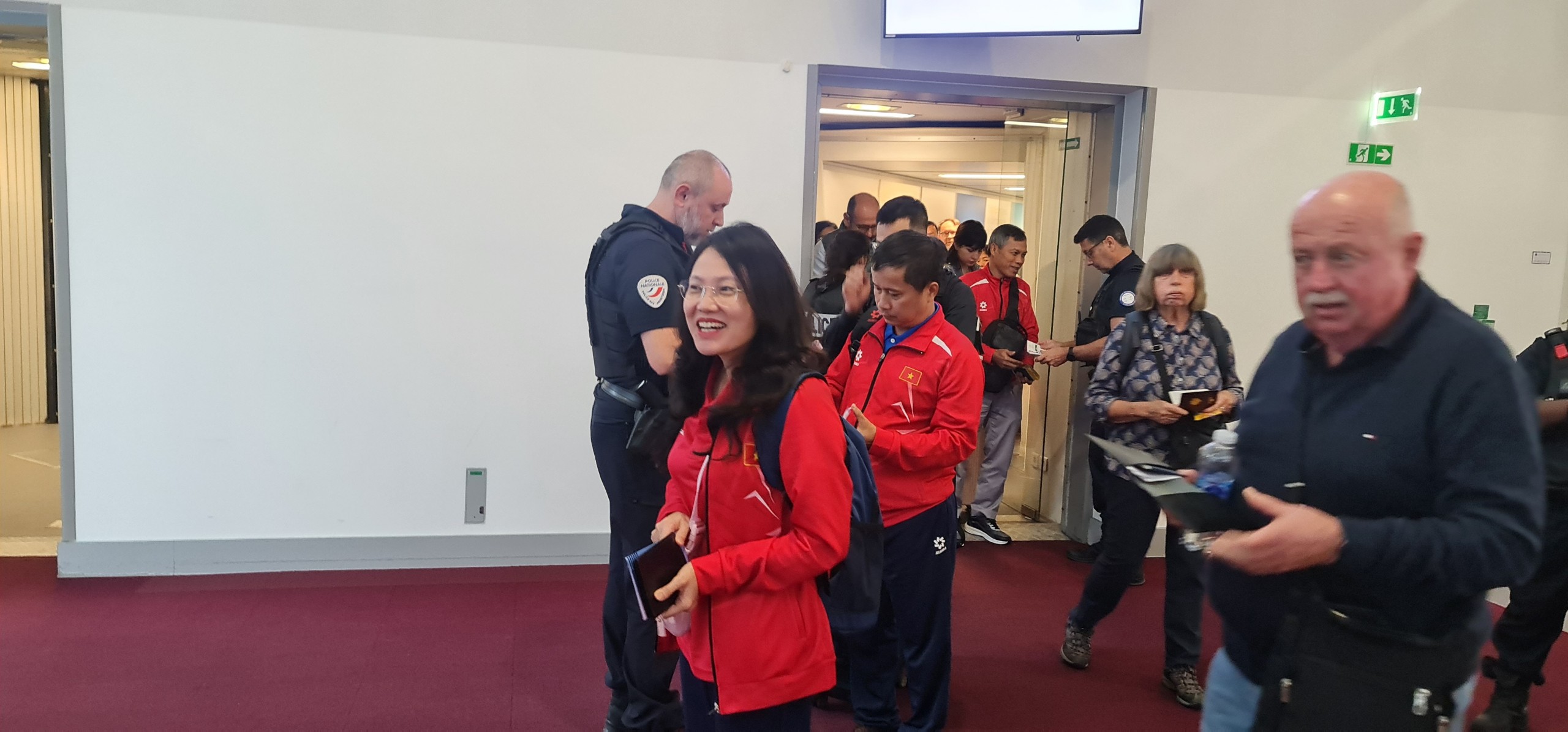 Đoàn thể thao Việt Nam đã đến Pháp an toàn, được tiếp đón đặc biệt tại làng Olympic- Ảnh 1. Đoàn thể thao Việt Nam đã đến Pháp an toàn, được tiếp đón đặc biệt tại làng Olympic- Ảnh 1.
