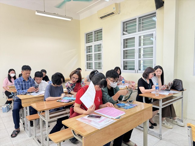 Tuyển sinh lớp 10: Gặp khó nếu chọn sai tổ hợp môn học- Ảnh 1. Tuyển sinh lớp 10: Gặp khó nếu chọn sai tổ hợp môn học- Ảnh 1.