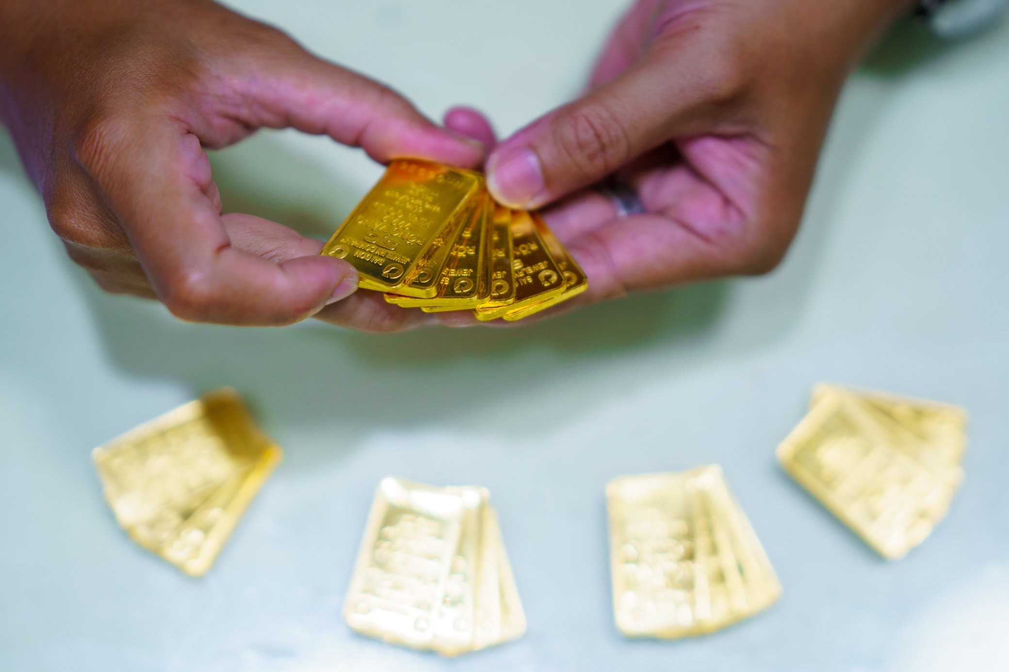 Giá vàng miếng SJC neo cao sau đấu thầu- Ảnh 1. Giá vàng miếng SJC neo cao sau đấu thầu- Ảnh 1.