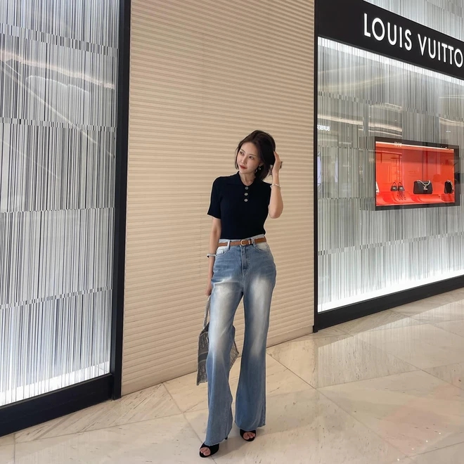 Gợi ý mix đồ với quần dài giúp quý cô tóc ngắn nổi bật và sành điệu - Ảnh 2. Gợi ý mix đồ với quần dài giúp quý cô tóc ngắn nổi bật và sành điệu - Ảnh 2.