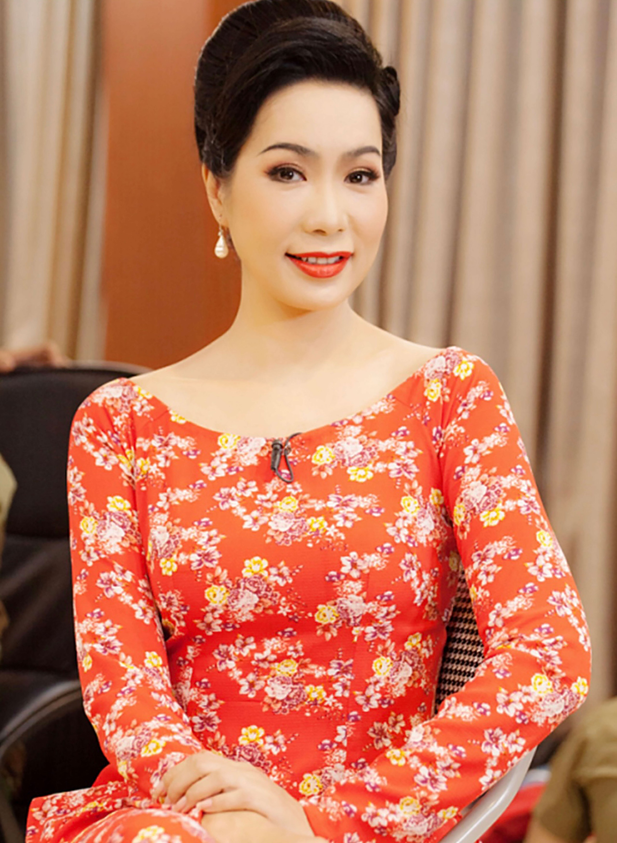 Trao tặng danh hiệu NSND, NSƯT: Hạnh phúc khi được cống hiến!- Ảnh 1. Trao tặng danh hiệu NSND, NSƯT: Hạnh phúc khi được cống hiến!- Ảnh 1.