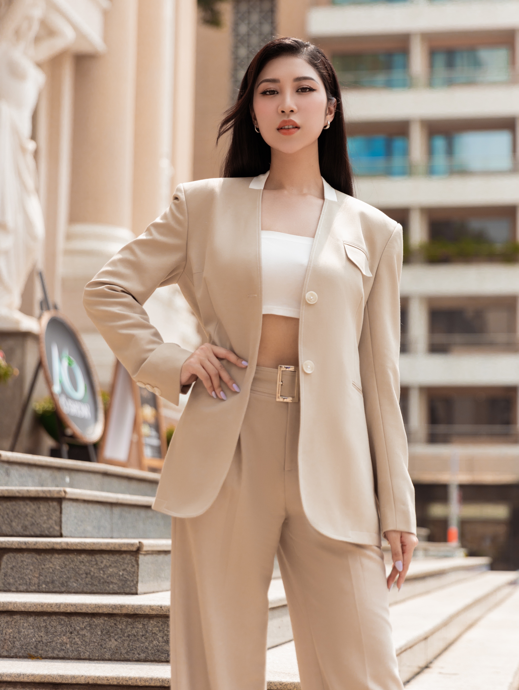 Hoa hậu Lan Anh xinh đẹp, lôi cuốn trước thềm thi Miss Earth 2023, hiếm hoi tiết lộ về mẹ ruột - Ảnh 1. Hoa hậu Lan Anh xinh đẹp, lôi cuốn trước thềm thi Miss Earth 2023, hiếm hoi tiết lộ về mẹ ruột - Ảnh 1.