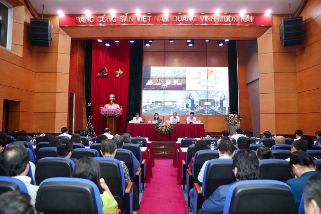 Hoạt động xúc tiến, quảng bá du lịch Việt Nam ra quốc tế diễn ra sôi nỗi - Ảnh 1. Hoạt động xúc tiến, quảng bá du lịch Việt Nam ra quốc tế diễn ra sôi nỗi - Ảnh 1.