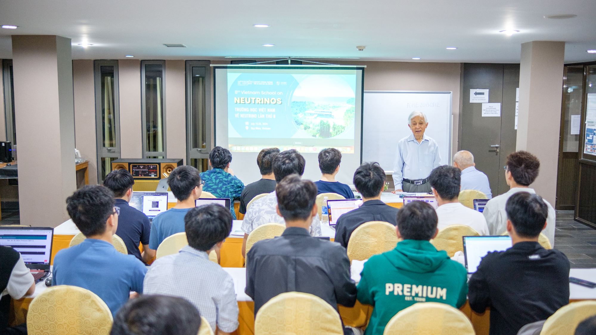 Kết nối sinh viên Việt Nam với các nhà khoa học hàng đầu về vật lý- Ảnh 1. Kết nối sinh viên Việt Nam với các nhà khoa học hàng đầu về vật lý- Ảnh 1.