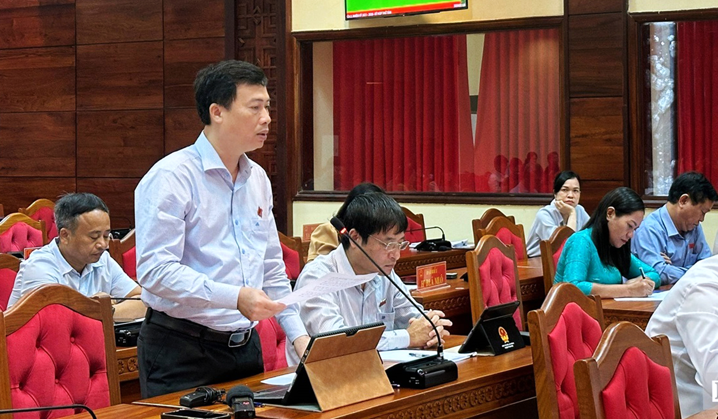 Kỳ thi vào lớp 10 đã bộc lộ chất lượng giáo dục ở Đắk Lắk- Ảnh 2. Kỳ thi vào lớp 10 đã bộc lộ chất lượng giáo dục ở Đắk Lắk- Ảnh 2.