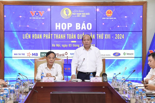 Lần đầu tiền trao giải hạng mục Podcast tại Liên hoan Phát thanh toàn quốc năm 2024 - Ảnh 1. Lần đầu tiền trao giải hạng mục Podcast tại Liên hoan Phát thanh toàn quốc năm 2024 - Ảnh 1.