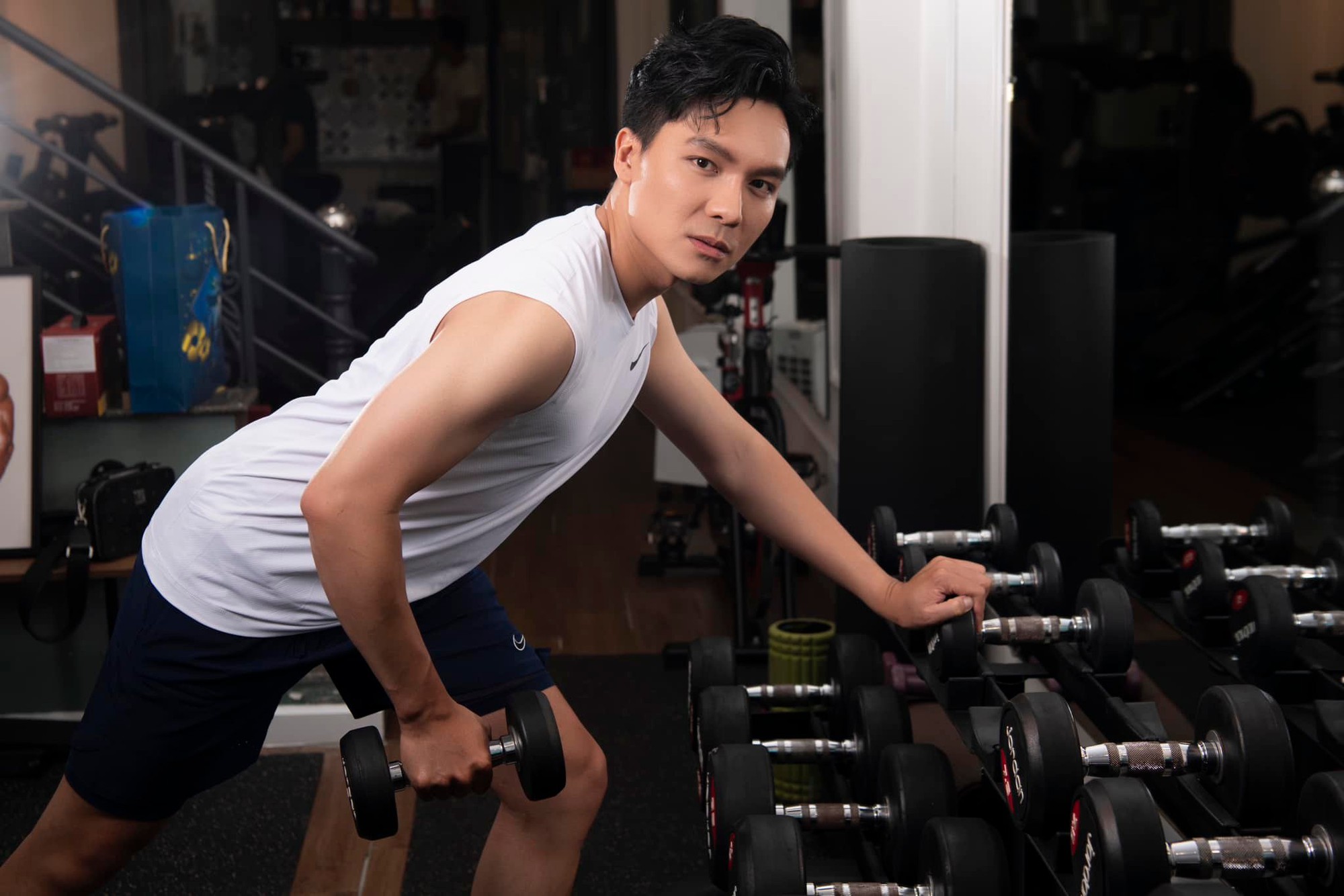 MC Quốc Trí lên đường thi Nam vương Du lịch Thế giới 2023 - Ảnh 3. MC Quốc Trí lên đường thi Nam vương Du lịch Thế giới 2023 - Ảnh 3.