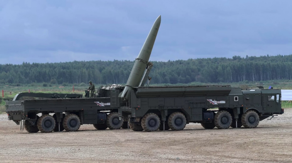 Thế giới - MIM-104 Patriot đắt đỏ tiếp tục bị phá huỷ chỉ sau một đòn tấn công của tên lửa Nga (Hình 3).
