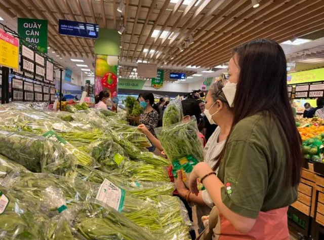 Người dân, doanh nghiệp tiết kiệm được 47.000 tỷ đồng từ giảm thuế VAT - Ảnh 1. Người dân, doanh nghiệp tiết kiệm được 47.000 tỷ đồng từ giảm thuế VAT - Ảnh 1.