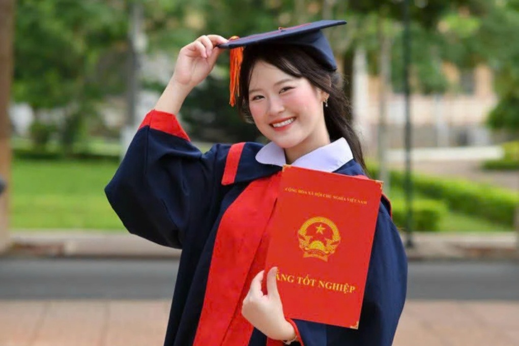 Nữ sinh đạt 28 điểm khối C, 0 điểm tiếng Anh: Không phải trường hợp hy hữu - 1 Nữ sinh đạt 28 điểm khối C, 0 điểm tiếng Anh: Không phải trường hợp hy hữu - 1