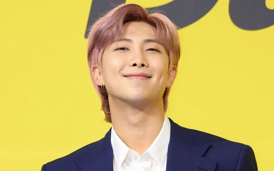 RM (BTS) ẩn ý sắp nhập ngũ - Ảnh 1. RM (BTS) ẩn ý sắp nhập ngũ - Ảnh 1.