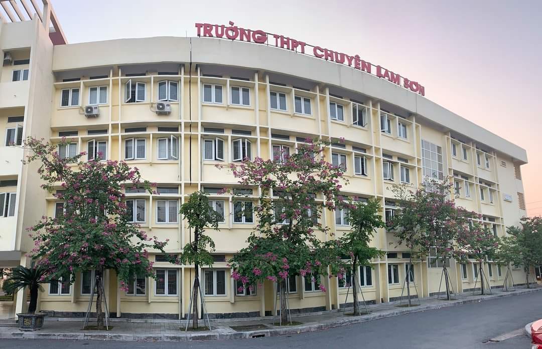 Sở GD-ĐT Thanh Hóa lý giải thí sinh từ 1 điểm thành 9 điểm- Ảnh 1. Sở GD-ĐT Thanh Hóa lý giải thí sinh từ 1 điểm thành 9 điểm- Ảnh 1.