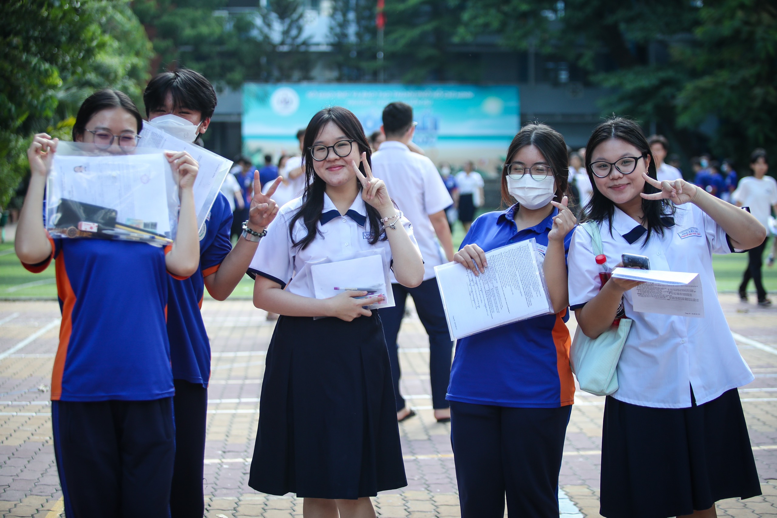 TP.HCM liên tiếp 8 năm dẫn đầu môn tiếng Anh, Sở GD-ĐT cho biết nguyên nhân- Ảnh 1. TP.HCM liên tiếp 8 năm dẫn đầu môn tiếng Anh, Sở GD-ĐT cho biết nguyên nhân- Ảnh 1.