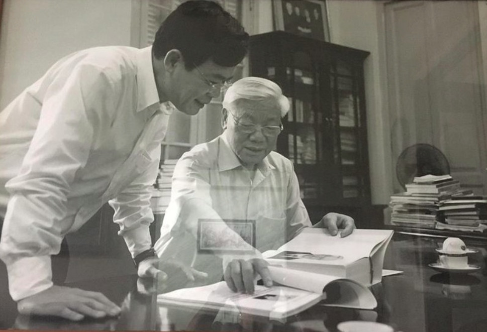 tổng bí thư nguyễn phú trọng tấm gương sáng của nền báo chí cách mạng việt nam hình ảnh 1 tong bi thu nguyen phu trong tam guong sang cua nen bao chi cach mang viet nam hinh anh 1