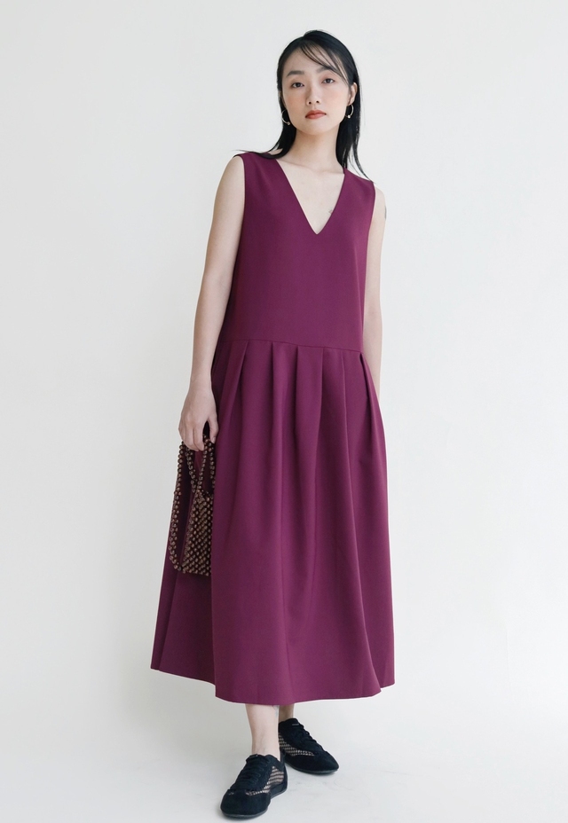 Tận hưởng sự thư thái, dịu dàng của váy maxi, váy midi mùa thu- Ảnh 1. Tận hưởng sự thư thái, dịu dàng của váy maxi, váy midi mùa thu- Ảnh 1.