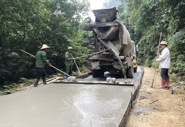 Tỉnh Thái Nguyên đã thực hiện việc giải ngân vốn Chương trình MTQG 1719 ước đạt khoảng 50%. Tỉnh Thái Nguyên đã thực hiện việc giải ngân vốn Chương trình MTQG 1719 ước đạt khoảng 50%.