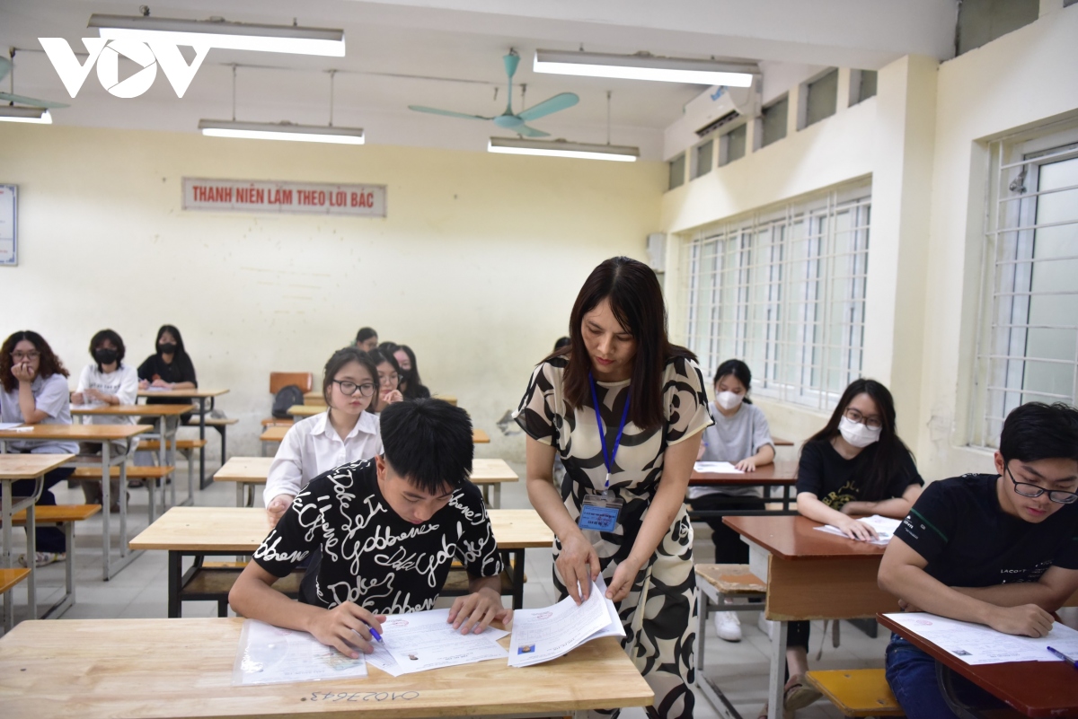Đổi mới kỳ thi tốt nghiệp thpt 2025 thay đổi cách học, thi ngoại ngữ thế nào hình ảnh 1 Doi moi ky thi tot nghiep thpt 2025 thay doi cach hoc, thi ngoai ngu the nao hinh anh 1
