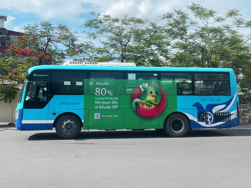 Thông điệp về bệnh lý tiêu hóa trên xe buýt được nhiều người chú ý - 1 Thông điệp về bệnh lý tiêu hóa trên xe buýt được nhiều người chú ý - 1