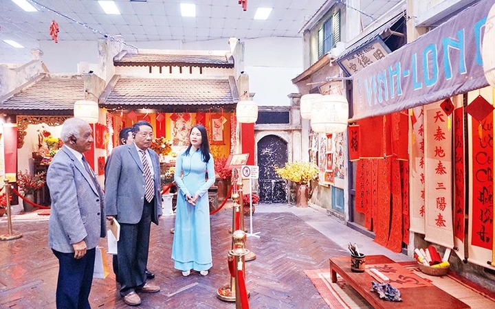 Hà Nội: Thúc đẩy chuyển đổi số ngành du lịch- Ảnh 1. Hà Nội: Thúc đẩy chuyển đổi số ngành du lịch- Ảnh 1.