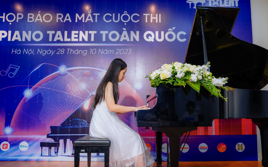 Tìm kiếm tài năng piano từ 5-18 tuổi - Ảnh 1. Tìm kiếm tài năng piano từ 5-18 tuổi - Ảnh 1.