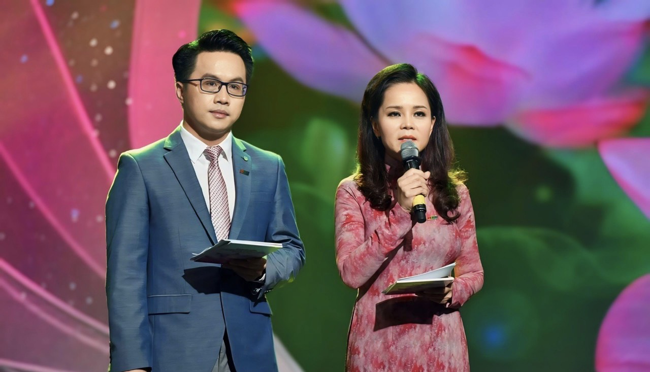 Tình cảm của đôi bạn thân 20 năm Tình cảm của đôi bạn thân 20 năm