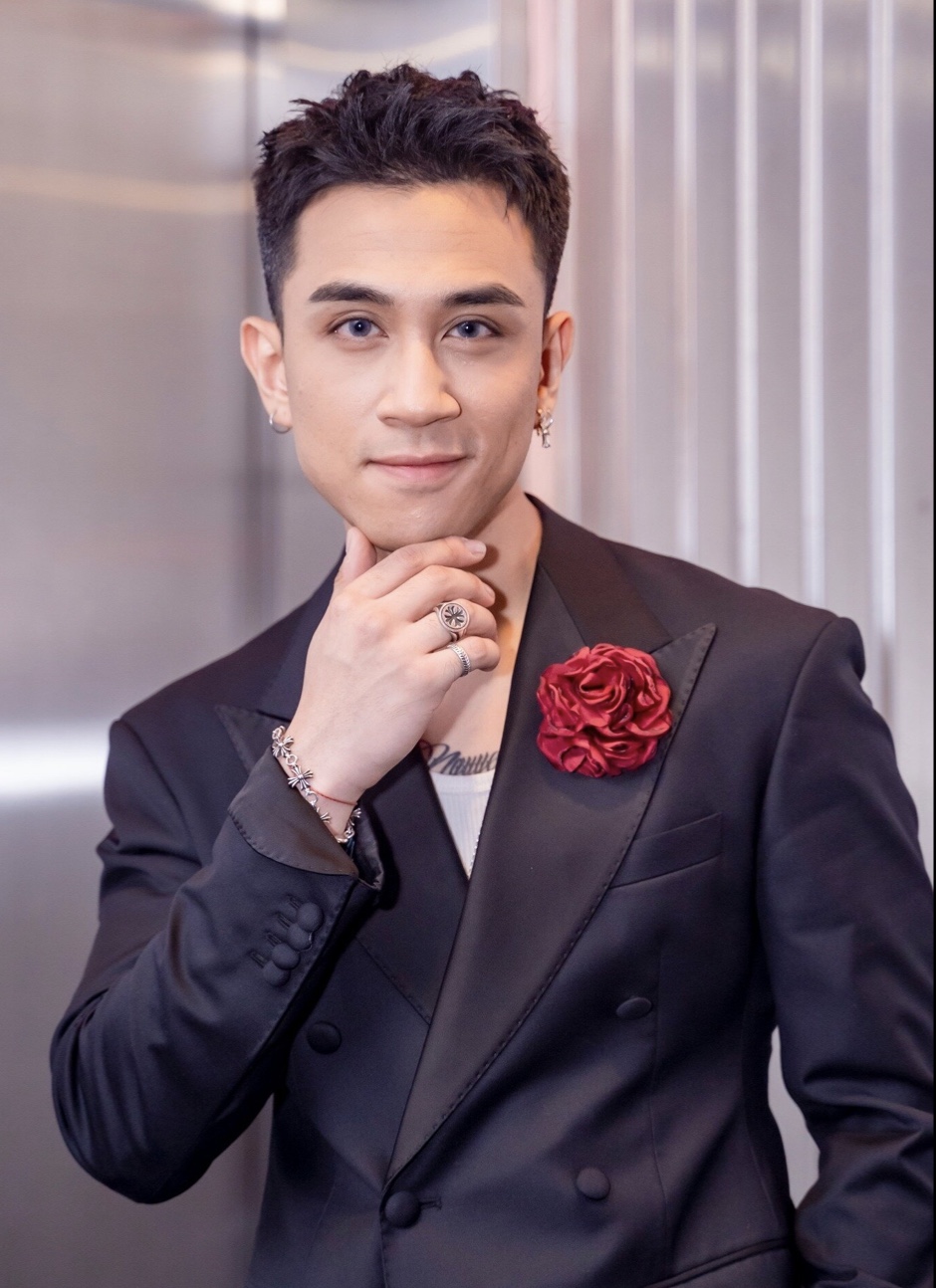 Dương Edward: "Tôi rất vui lòng được gặp quản lý Đan Trường tại tòa án" - Ảnh 1. Dương Edward: "Tôi rất vui lòng được gặp quản lý Đan Trường tại tòa án" - Ảnh 1.