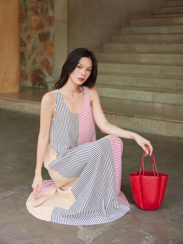 Váy midi dáng suông 'vạn người mê' là đây- Ảnh 1. Váy midi dáng suông 'vạn người mê' là đây- Ảnh 1.