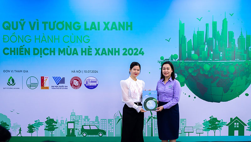 Quỹ “Vì tương lai xanh” đồng hành cùng “Mùa hè xanh” 2024 Quỹ “Vì tương lai xanh” đồng hành cùng “Mùa hè xanh” 2024