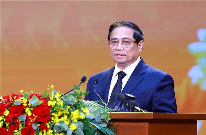 Thủ tướng dự Hội nghị tri ân người có công với cách mạng Thủ tướng dự Hội nghị tri ân người có công với cách mạng