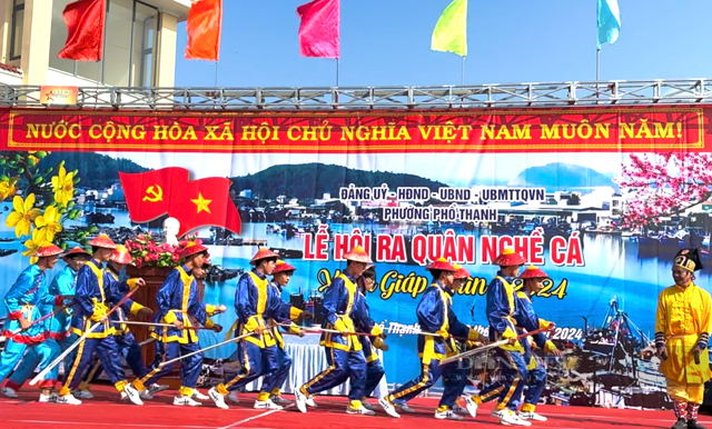Đề xuất nâng tầm Lễ hội ra quân nghề cá chưa “ráo mực”, Sở NN&PTNT Quảng Ngãi đột ngột xin dừng?- Ảnh 6. Đề xuất nâng tầm Lễ hội ra quân nghề cá chưa “ráo mực”, Sở NN&PTNT Quảng Ngãi đột ngột xin dừng?- Ảnh 6.