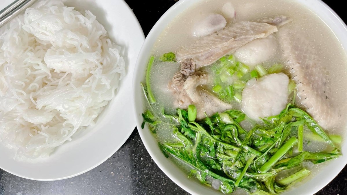 Chợ Việt có 1 loại củ là 'thuốc trường thọ', giúp hạ đường huyết, dưỡng thận, bổ máu cực hiệu quả- Ảnh 4. Chợ Việt có 1 loại củ là 'thuốc trường thọ', giúp hạ đường huyết, dưỡng thận, bổ máu cực hiệu quả- Ảnh 4.