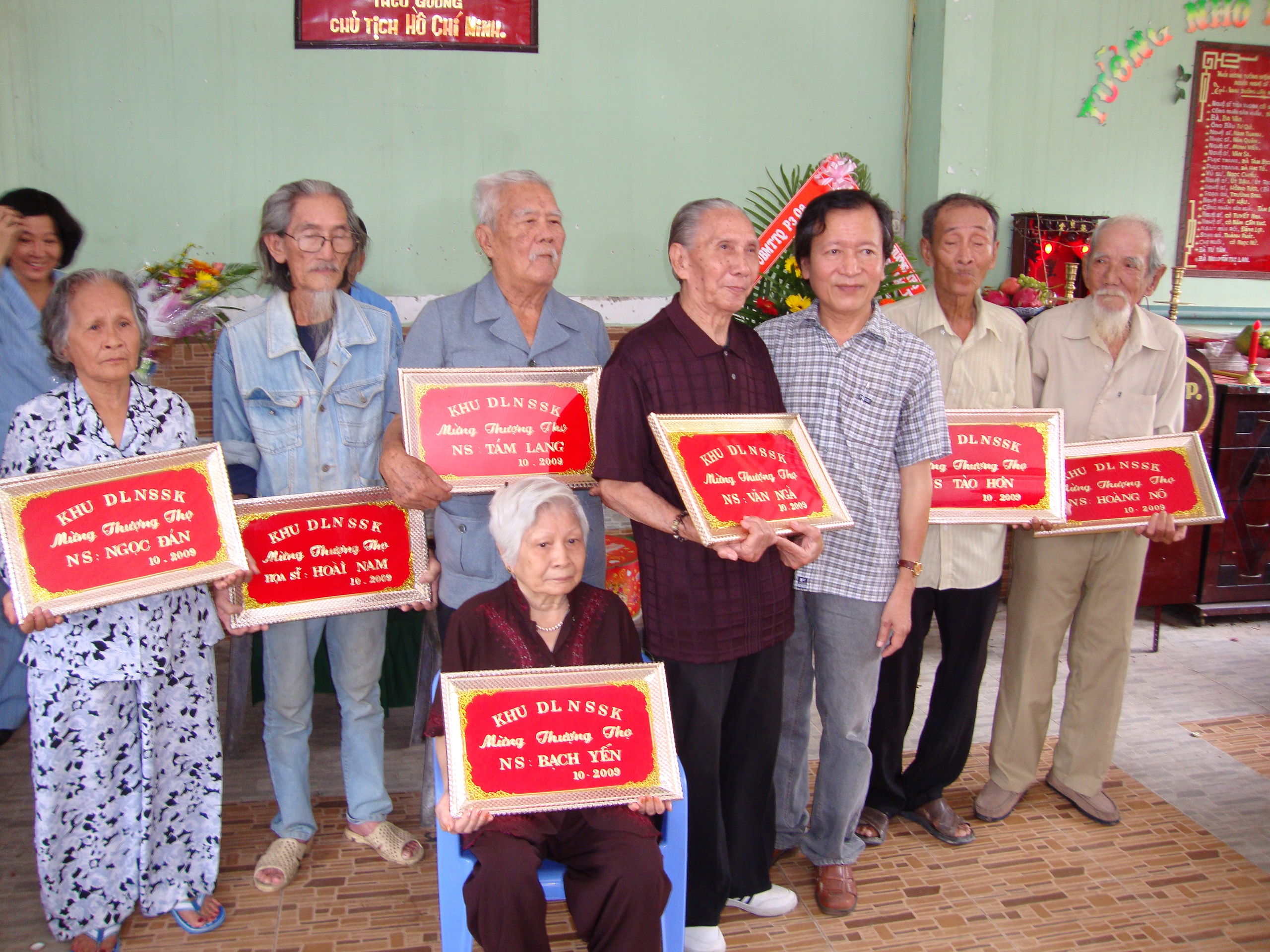 Tác giả Lê Duy Hạnh - Người của miền nhớ- Ảnh 4. Tác giả Lê Duy Hạnh - Người của miền nhớ- Ảnh 4.