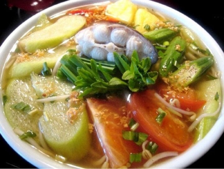 Cách nấu canh cá dọc mùng không lo bị ngứa - Ảnh 2. Cách nấu canh cá dọc mùng không lo bị ngứa - Ảnh 2.