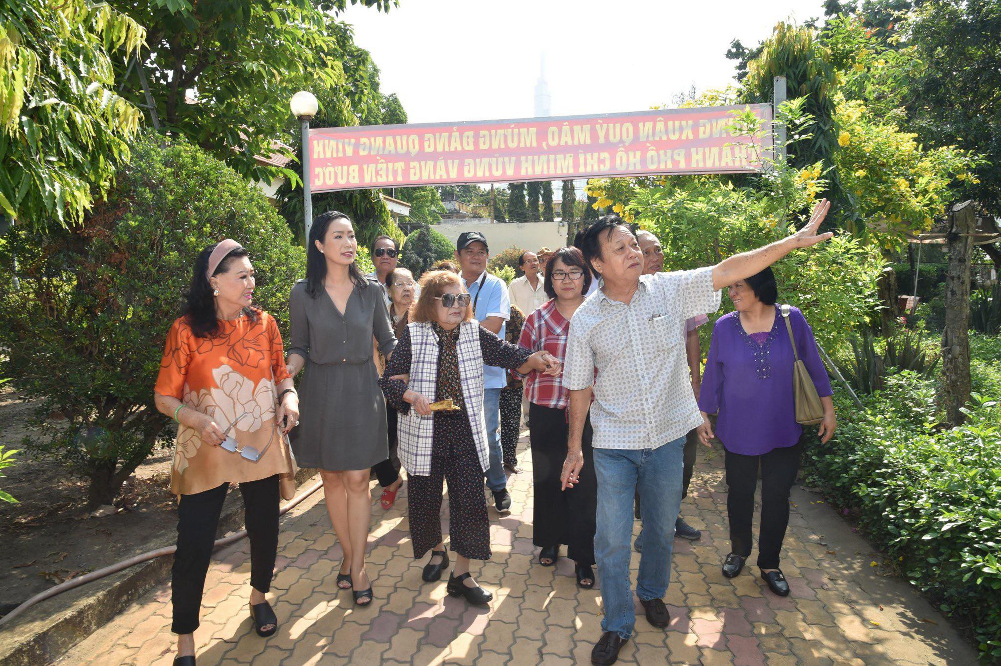 Tháng 12 này, 7 nghệ sĩ lão thành chuyển đến Viện dưỡng lão Thị Nghè- Ảnh 4. Tháng 12 này, 7 nghệ sĩ lão thành chuyển đến Viện dưỡng lão Thị Nghè- Ảnh 4.