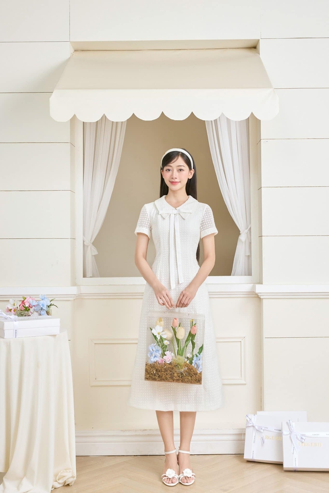 Mê hoặc mọi ánh nhìn với các set đồ tiểu thư- Ảnh 2. Mê hoặc mọi ánh nhìn với các set đồ tiểu thư- Ảnh 2.