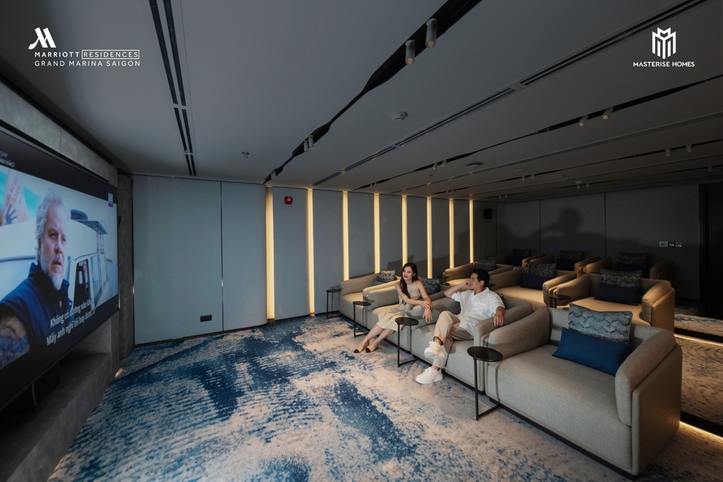 Đông Nhi và Ông Cao Thắng tiết lộ cuộc sống xa xỉ tại Grand Marina, Saigon - 9 Đông Nhi và Ông Cao Thắng tiết lộ cuộc sống xa xỉ tại Grand Marina, Saigon - 9