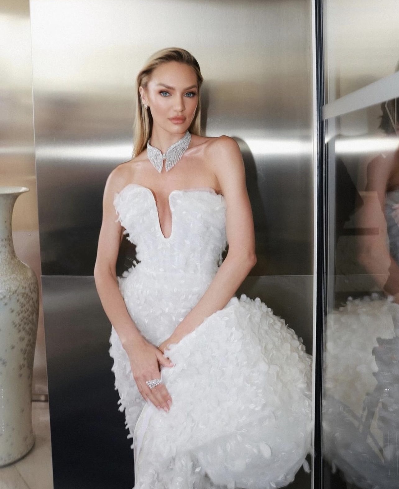 Thiên thần Victoria's Secret diện nội y hơn 200 tỷ: Sắc vóc U40 đỉnh của chóp- Ảnh 22. Thiên thần Victoria's Secret diện nội y hơn 200 tỷ: Sắc vóc U40 đỉnh của chóp- Ảnh 22.