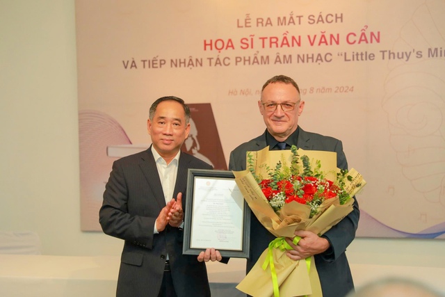 Ra mắt sách về những tác phẩm đặc sắc của danh họa Trần Văn Cẩn - Ảnh 5. Ra mắt sách về những tác phẩm đặc sắc của danh họa Trần Văn Cẩn - Ảnh 5.