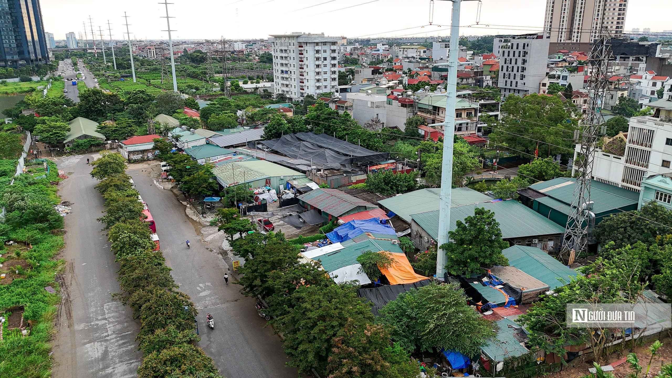 Hà Nội: Cận cảnh loạt vi phạm TTXD tại phường Phú Thượng- Ảnh 2. Hà Nội: Cận cảnh loạt vi phạm TTXD tại phường Phú Thượng- Ảnh 2.