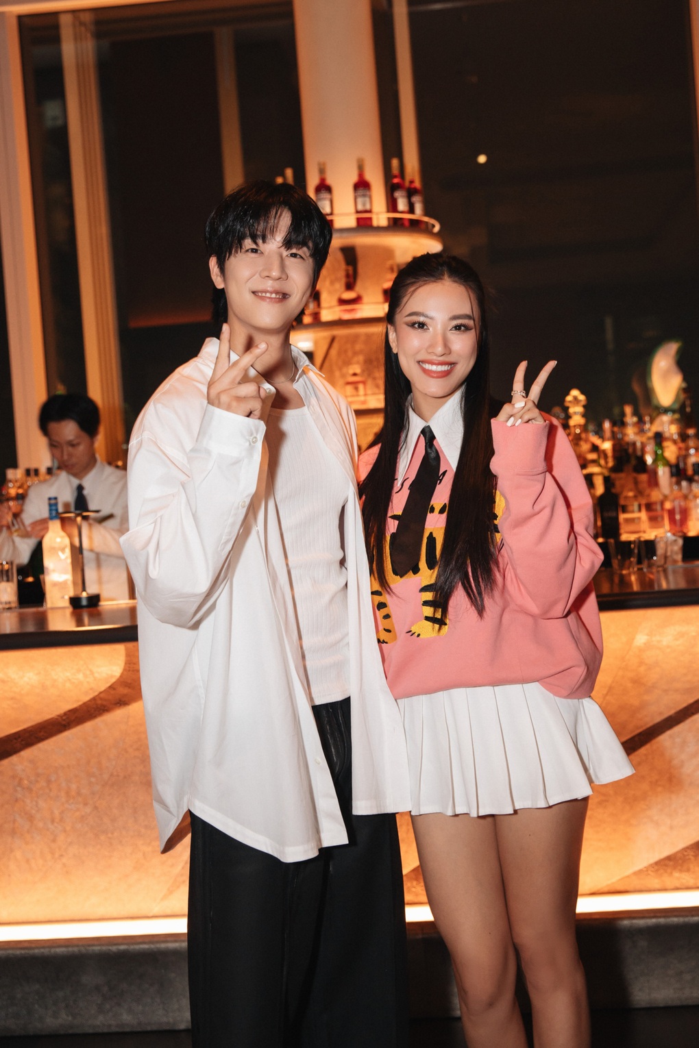 Á hậu Kim Duyên gặp diễn viên Chae Jong Hyeop tại Nhật Bản - 2 Á hậu Kim Duyên gặp diễn viên Chae Jong Hyeop tại Nhật Bản - 2