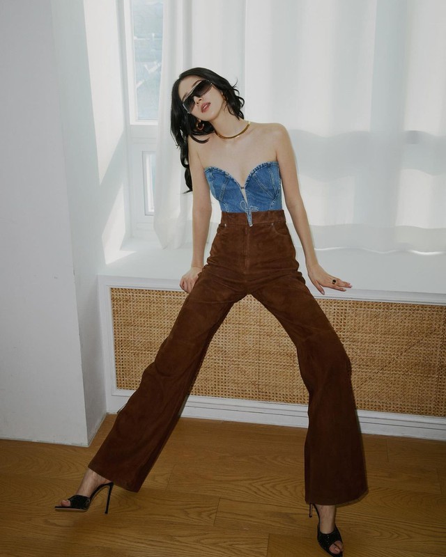 Quần âu, jeans, quần ống rộng suông dài tôn dáng hiệu quả nhất- Ảnh 6. Quần âu, jeans, quần ống rộng suông dài tôn dáng hiệu quả nhất- Ảnh 6.