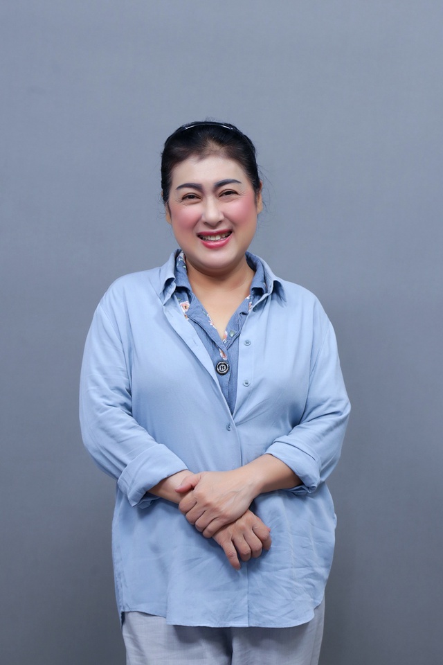 Nghệ sĩ Thanh Thủy thêm một lần mặc áo cưới - Ảnh 3. Nghệ sĩ Thanh Thủy thêm một lần mặc áo cưới - Ảnh 3.