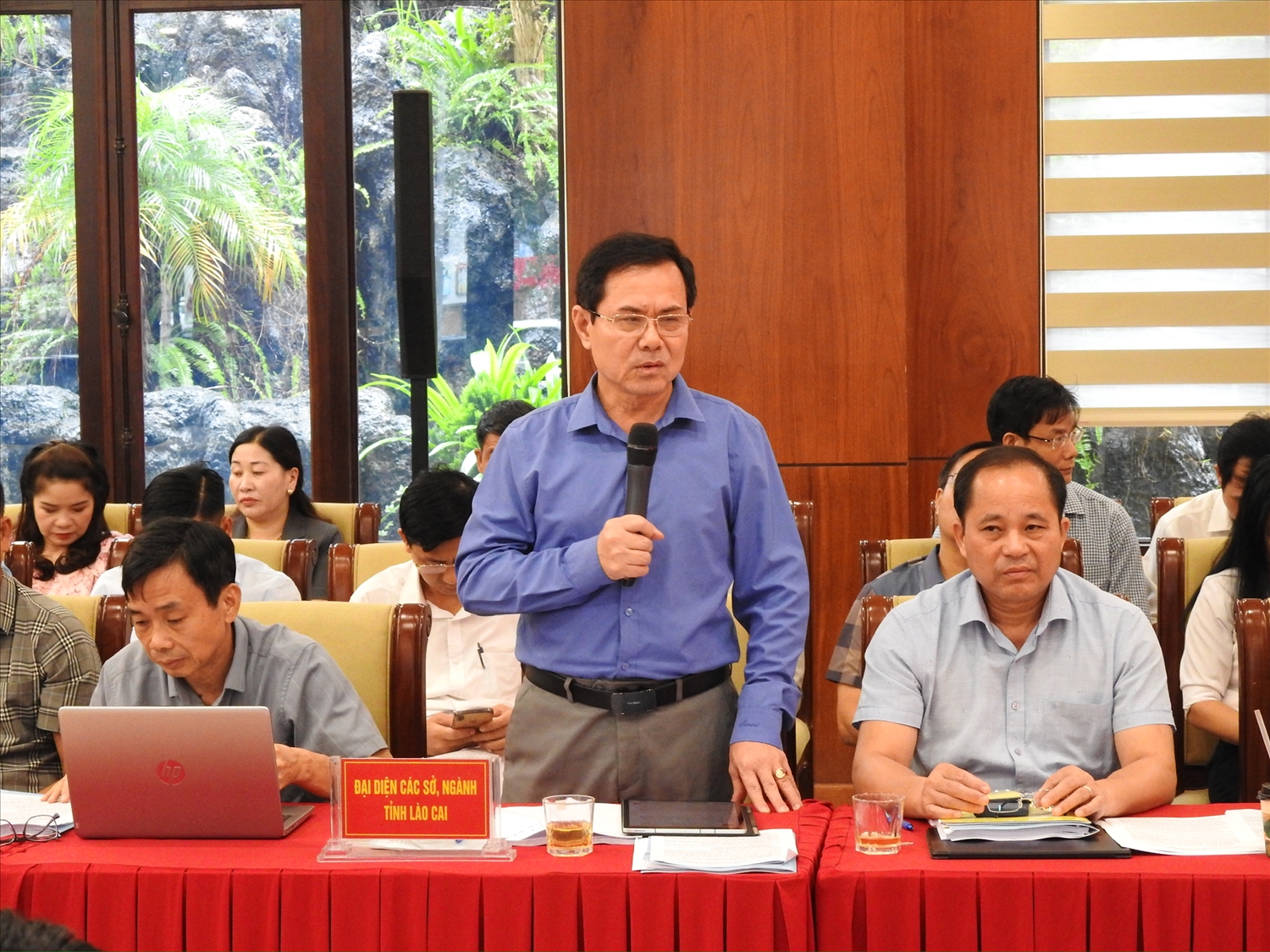 Ông Nông Đức Ngọc, Trưởng ban Dân tộc tỉnh Lào Cai phát biểu tại buổi làm việc Ông Nông Đức Ngọc, Trưởng ban Dân tộc tỉnh Lào Cai phát biểu tại buổi làm việc
