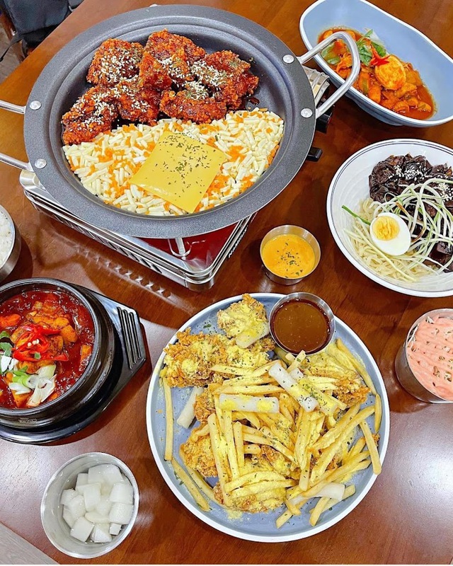 Nhà hàng Hàn Quốc ‘phủ sóng’ Cần Thơ- Ảnh 5. Nhà hàng Hàn Quốc ‘phủ sóng’ Cần Thơ- Ảnh 5.