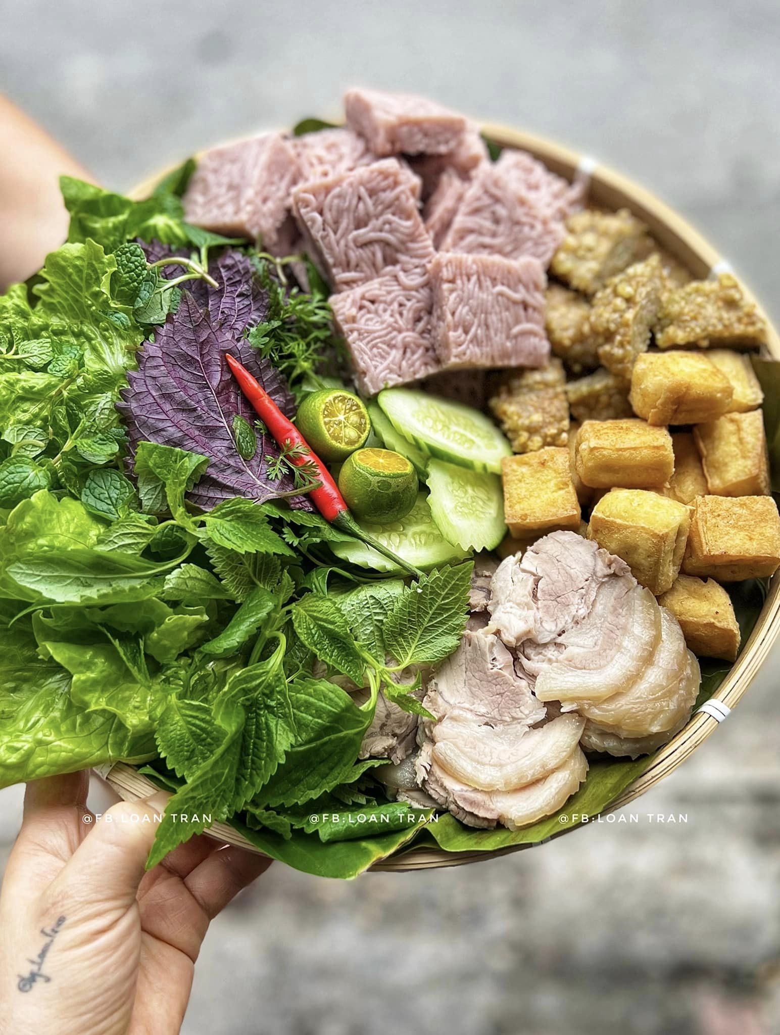 Gợi ý những mâm cơm gia đình miền Bắc ngon, đẹp mắt khiến ai ăn một lần là 'nhớ suốt đời'- Ảnh 4. Gợi ý những mâm cơm gia đình miền Bắc ngon, đẹp mắt khiến ai ăn một lần là 'nhớ suốt đời'- Ảnh 4.