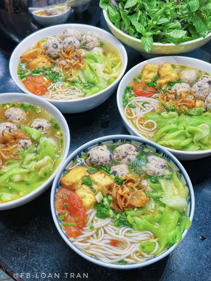 Gợi ý những mâm cơm gia đình miền Bắc ngon, đẹp mắt khiến ai ăn một lần là 'nhớ suốt đời'- Ảnh 11. Gợi ý những mâm cơm gia đình miền Bắc ngon, đẹp mắt khiến ai ăn một lần là 'nhớ suốt đời'- Ảnh 11.