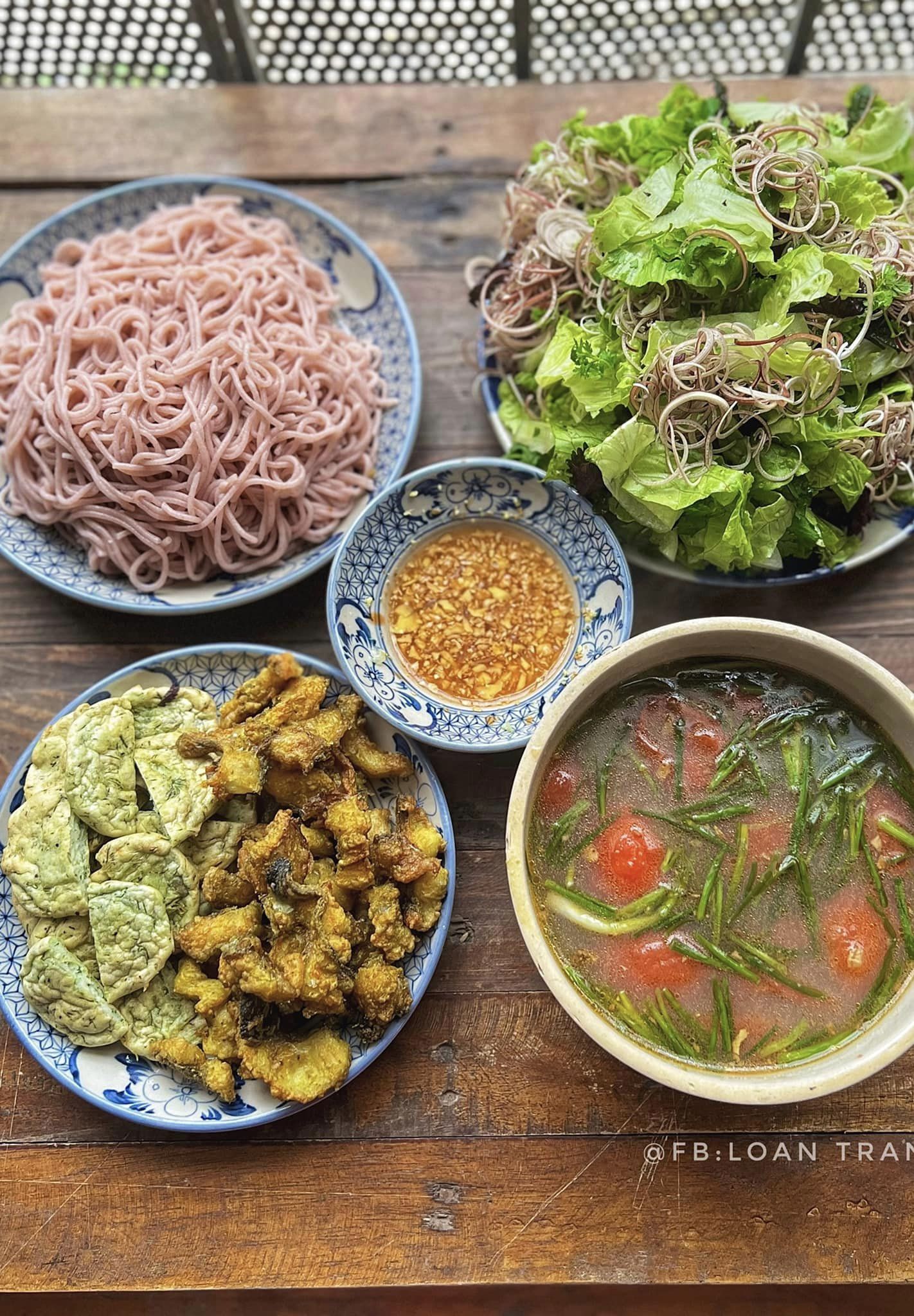 Gợi ý những mâm cơm gia đình miền Bắc ngon, đẹp mắt khiến ai ăn một lần là 'nhớ suốt đời'- Ảnh 13. Gợi ý những mâm cơm gia đình miền Bắc ngon, đẹp mắt khiến ai ăn một lần là 'nhớ suốt đời'- Ảnh 13.