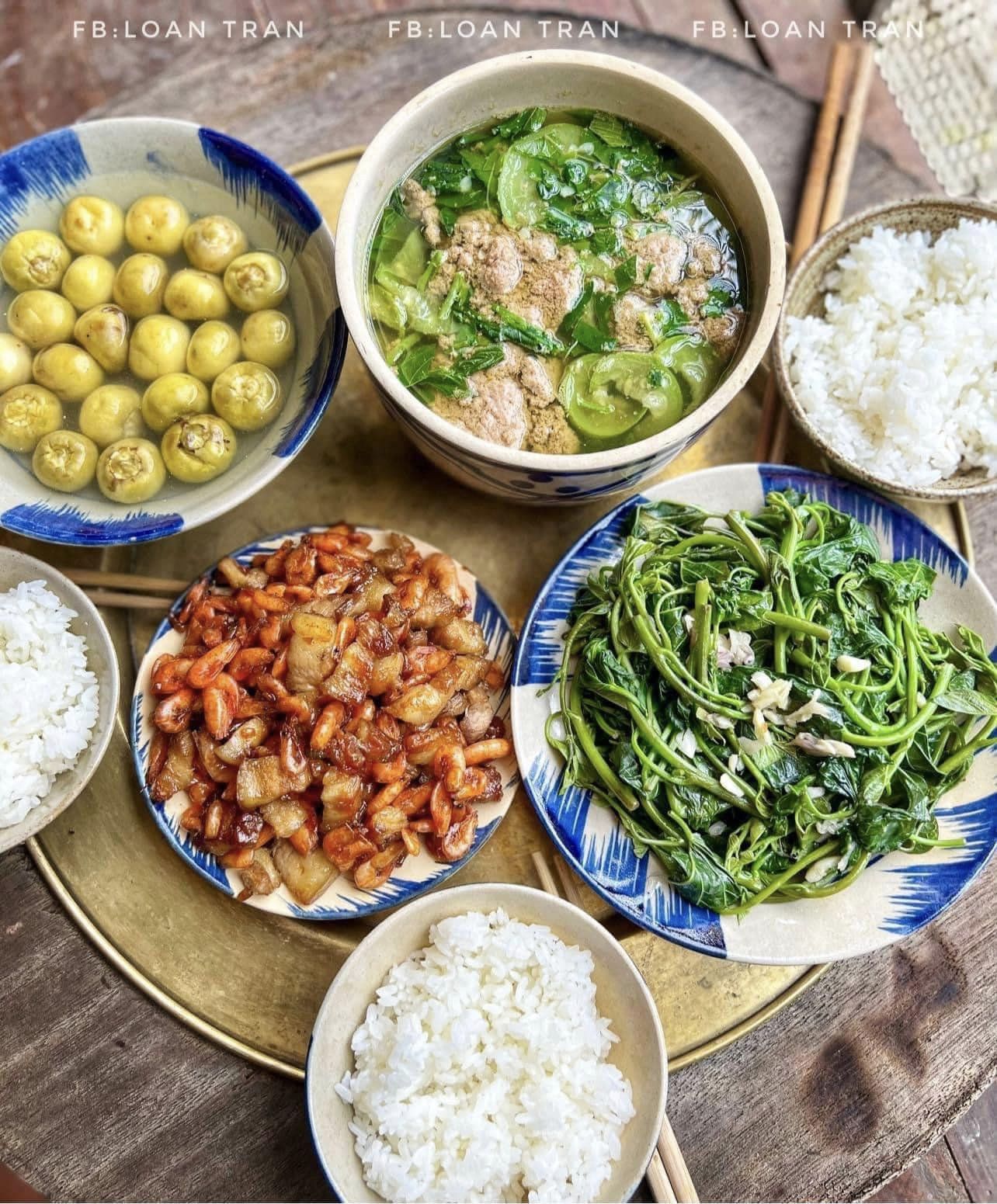 Gợi ý những mâm cơm gia đình miền Bắc ngon, đẹp mắt khiến ai ăn một lần là 'nhớ suốt đời'- Ảnh 14. Gợi ý những mâm cơm gia đình miền Bắc ngon, đẹp mắt khiến ai ăn một lần là 'nhớ suốt đời'- Ảnh 14.